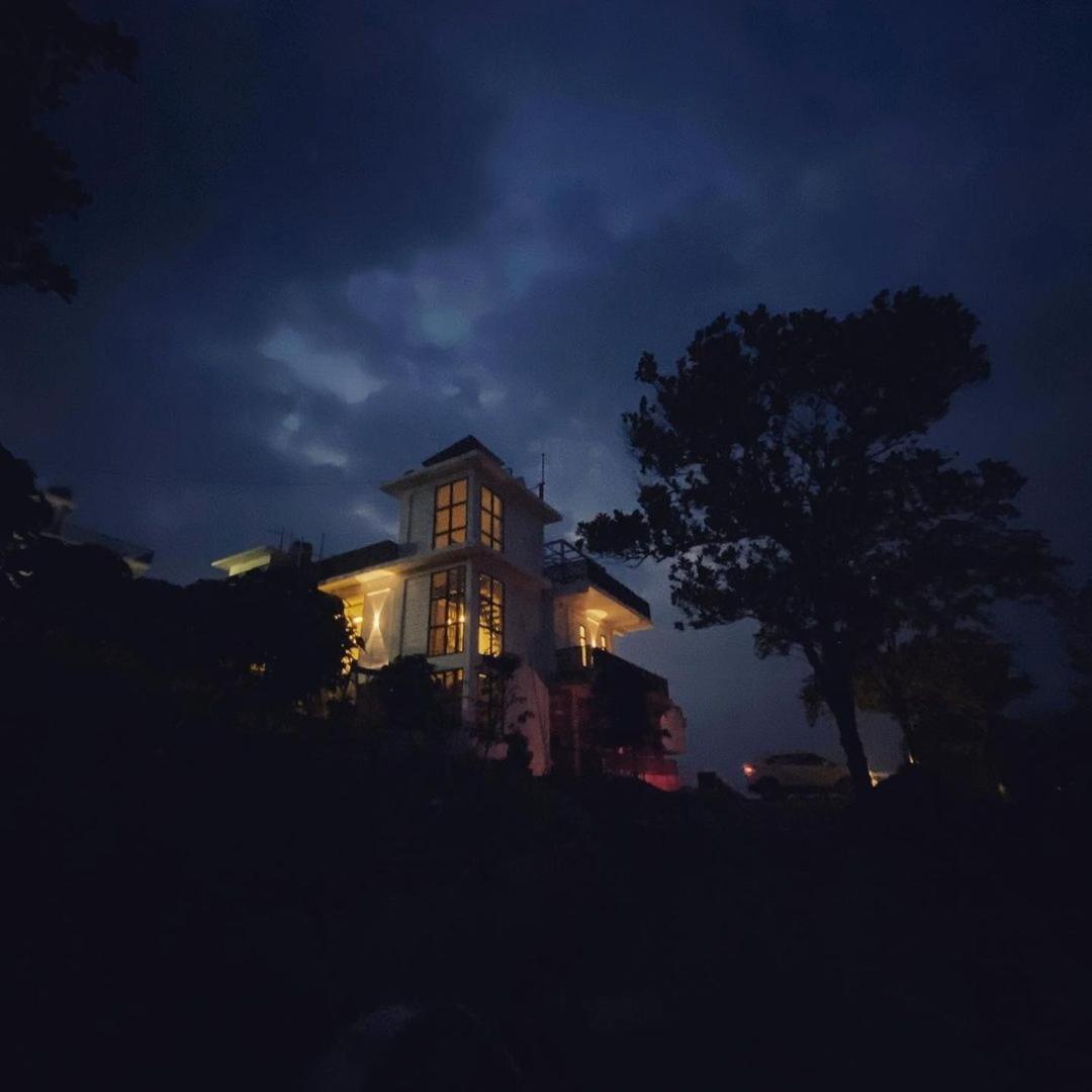 Villa Durrah Hillview Kakkadampoyil Esterno foto